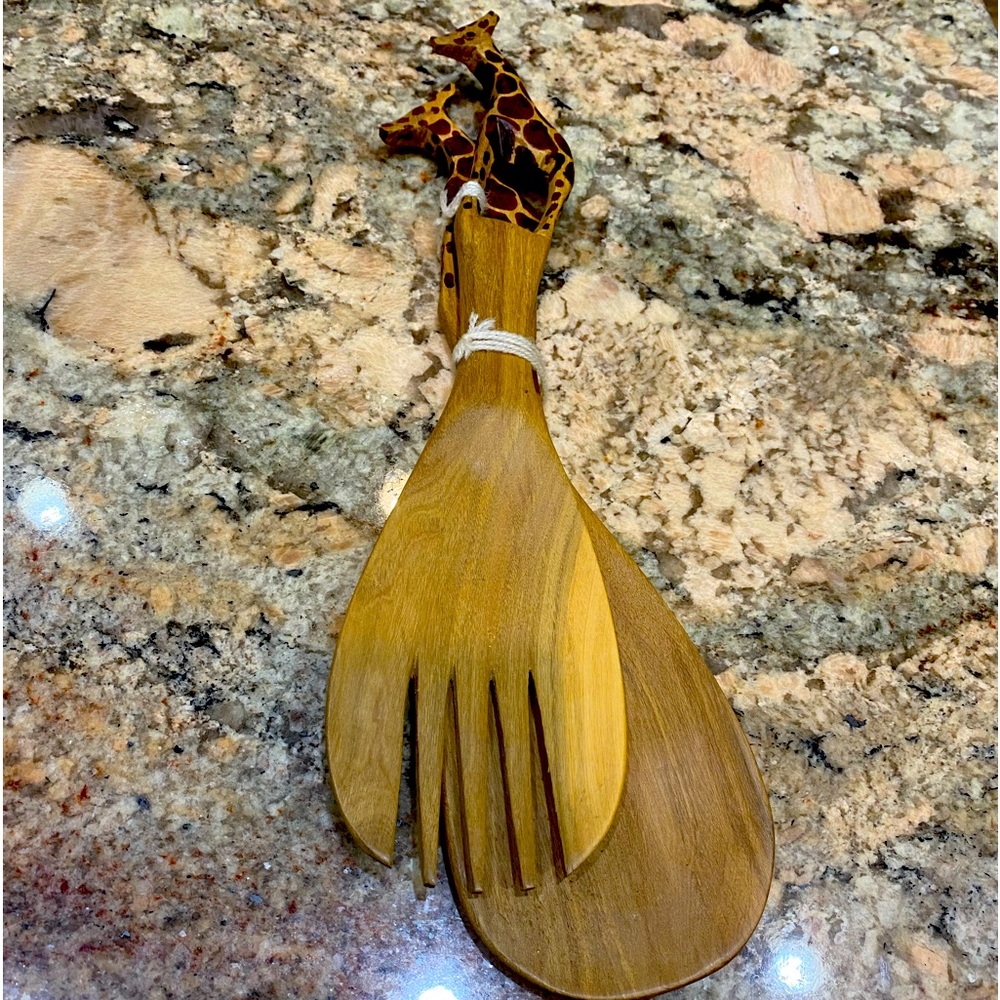 Giraffe Wooden Salad fork and spoon from Africa